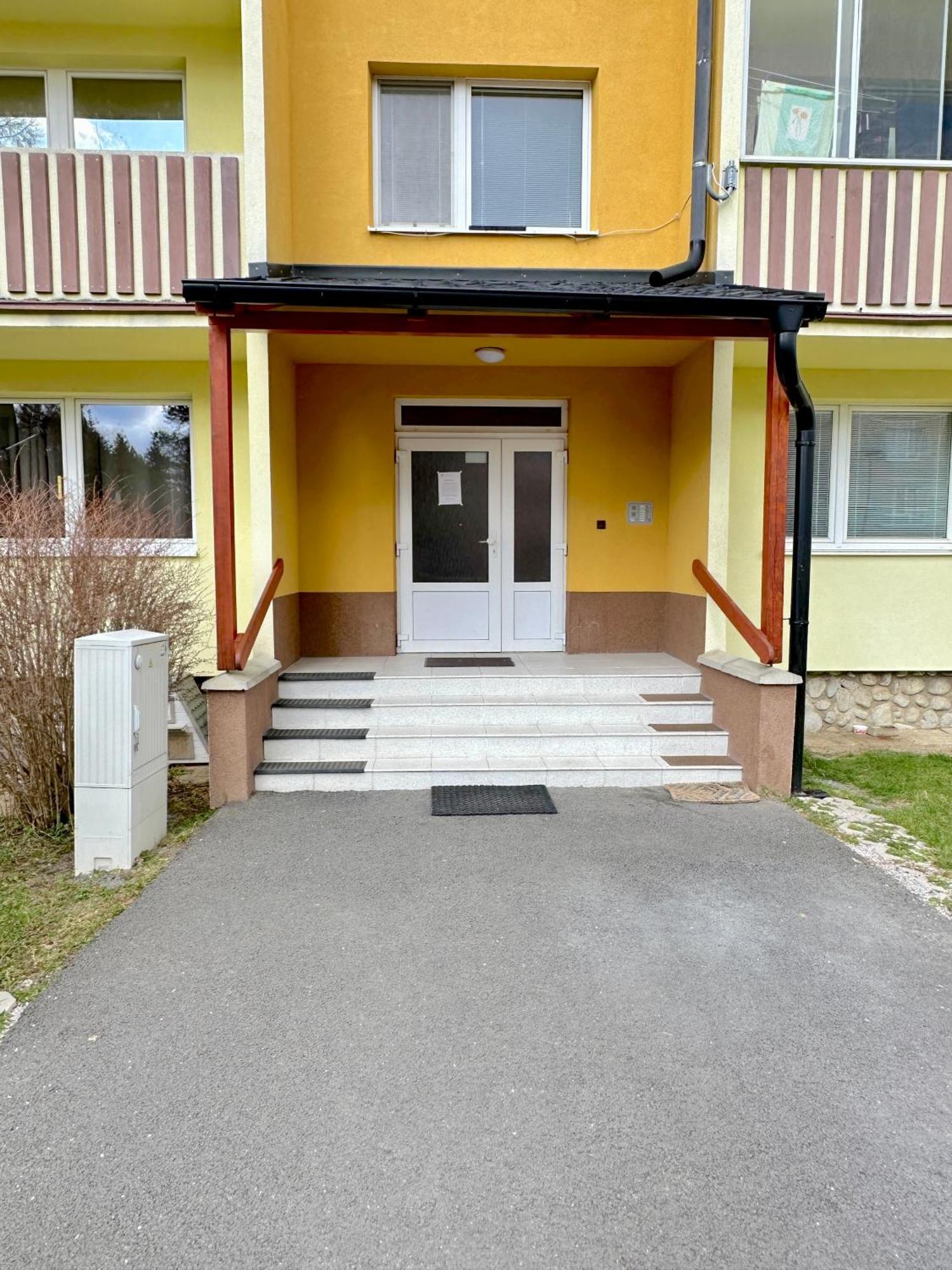 Mezonet Lomnica - Tatranska Lomnica Appartement Buitenkant foto