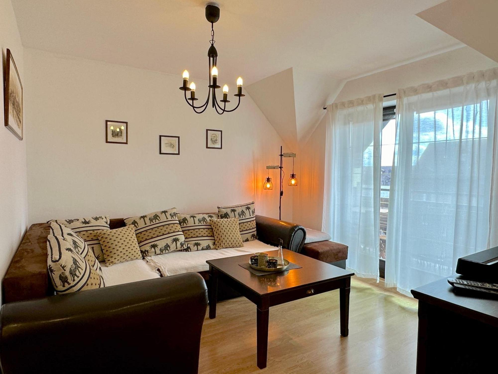 Mezonet Lomnica - Tatranska Lomnica Appartement Buitenkant foto